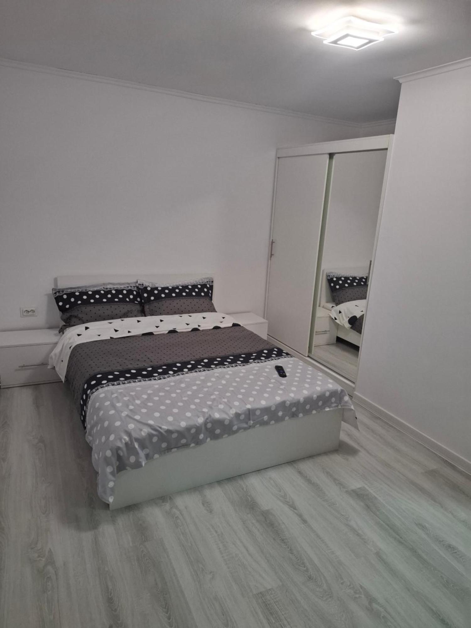 Hotel La Dede Calafat Exteriér fotografie